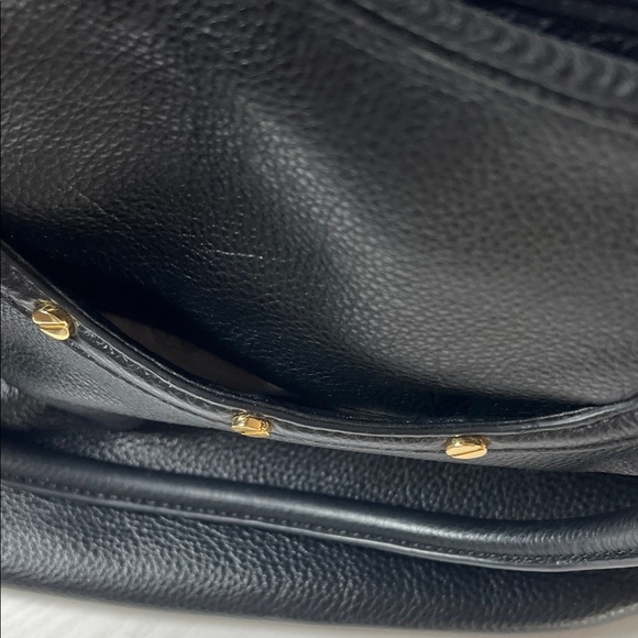 Tory Burch Black Leather Shoulder Bag with Gold Accents - Picture 5 of 9